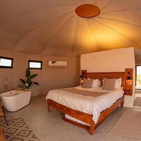 Starry Domes Desert Camp Badīyah Εξωτερικό φωτογραφία